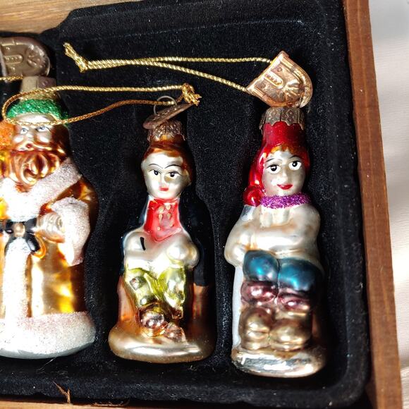 A Christmas Carol Tree Ornaments Set of 6-2004 Thomas Pacconi Glass Vintage Box - Picture 5 of 16